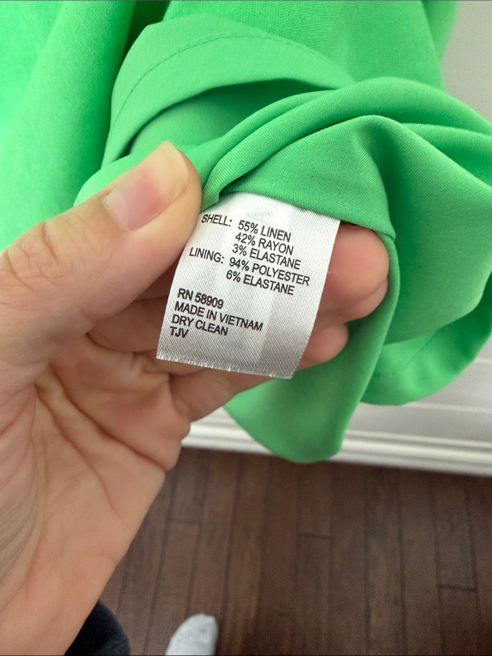 Antonio Melani Square-Neck Shift Dress - Picture 4 of 4